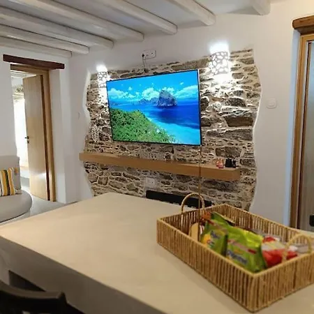 Cocοon Escape In Apartament Wyspa Tinos
